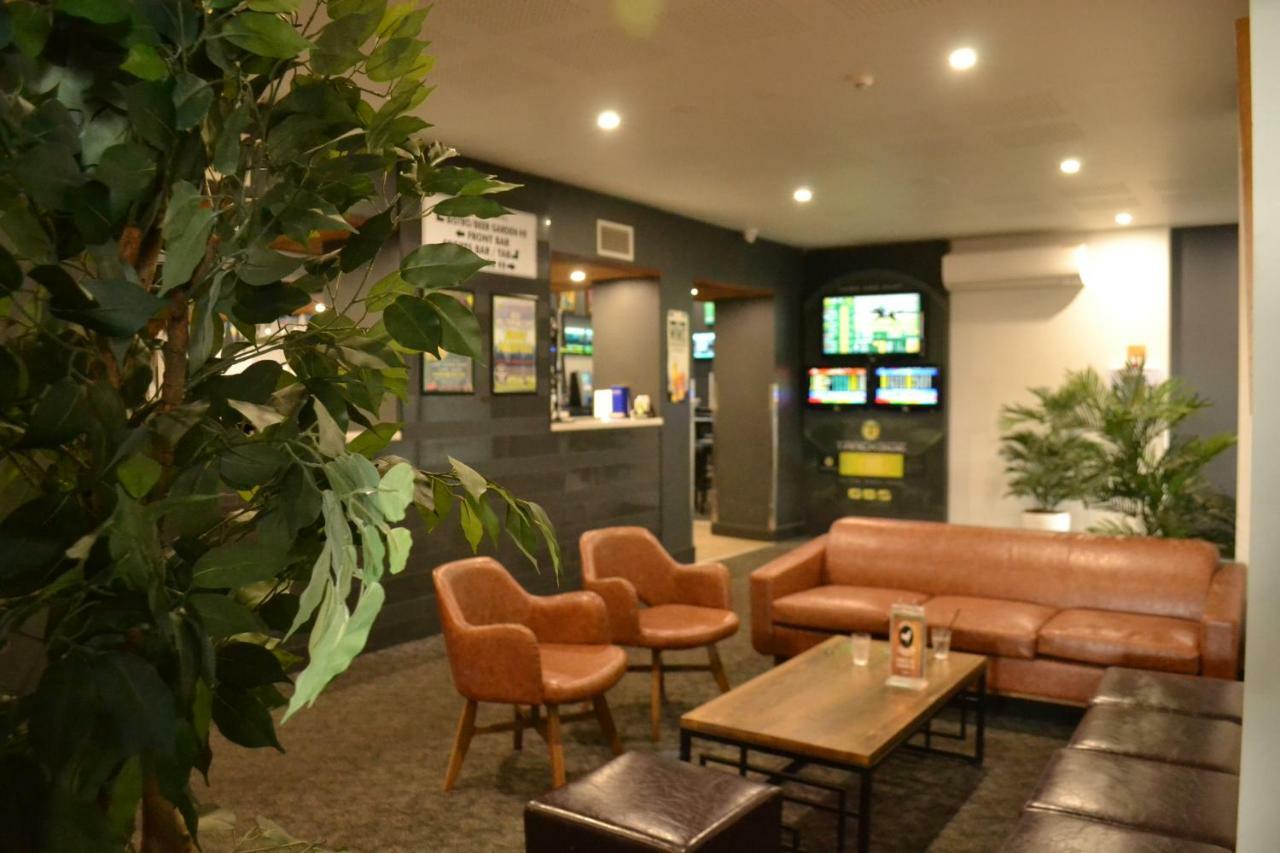 Garden Hotel Dubbo Exteriör bild